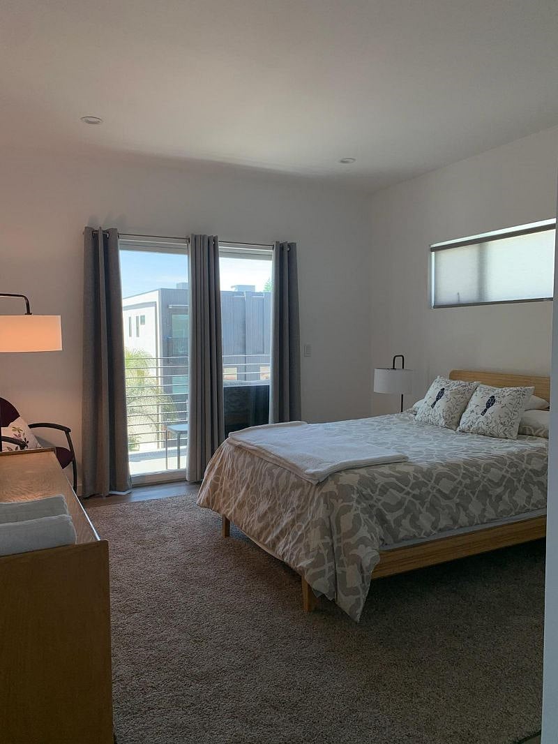 Furnished Finder property 588177_1 photo 5