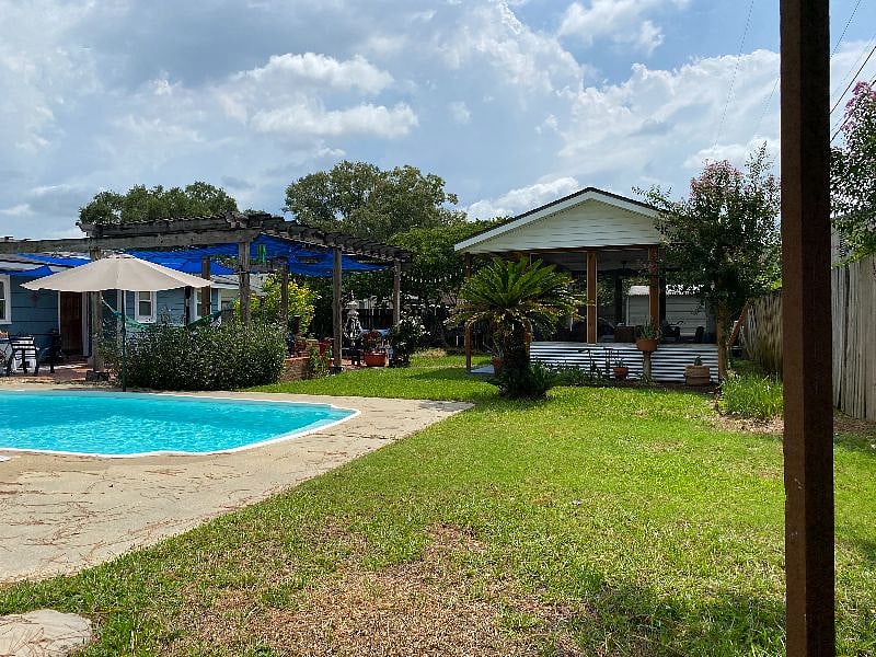 Furnished Finder property 588184_1 photo 16