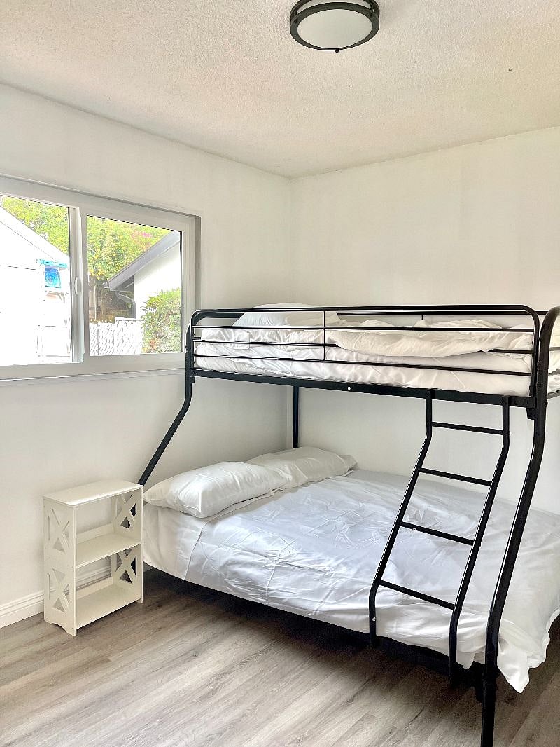 Furnished Finder property 588192_1 photo 22