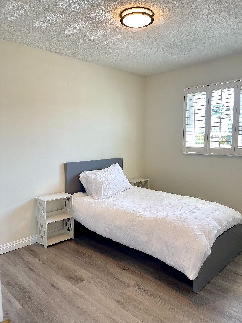 Furnished Finder property 588192_1 photo 21