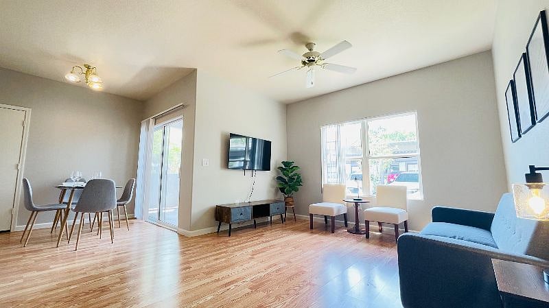 Furnished Finder property 588241_1 photo 7