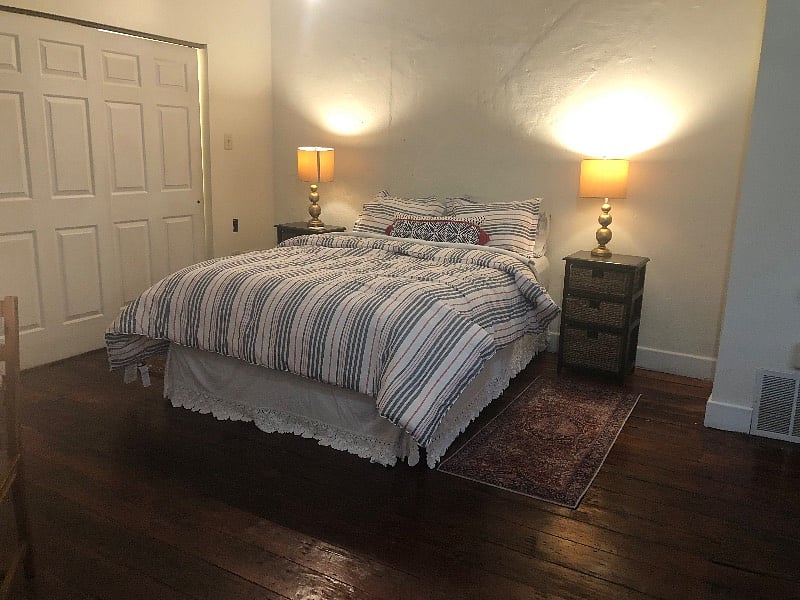 Brand new queen bed new lamps not shown