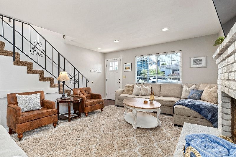 Furnished Finder property 588306_1 photo 6