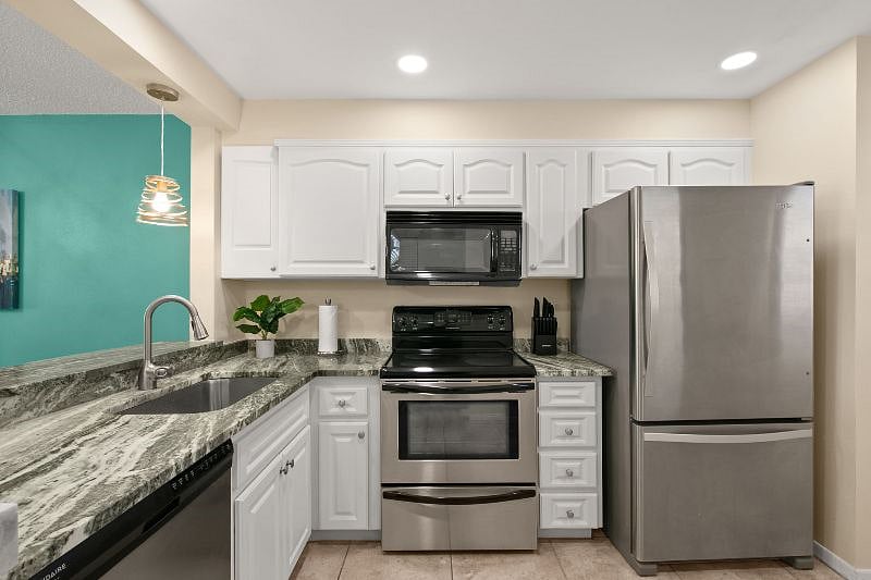 Furnished Finder property 588355_1 photo 4