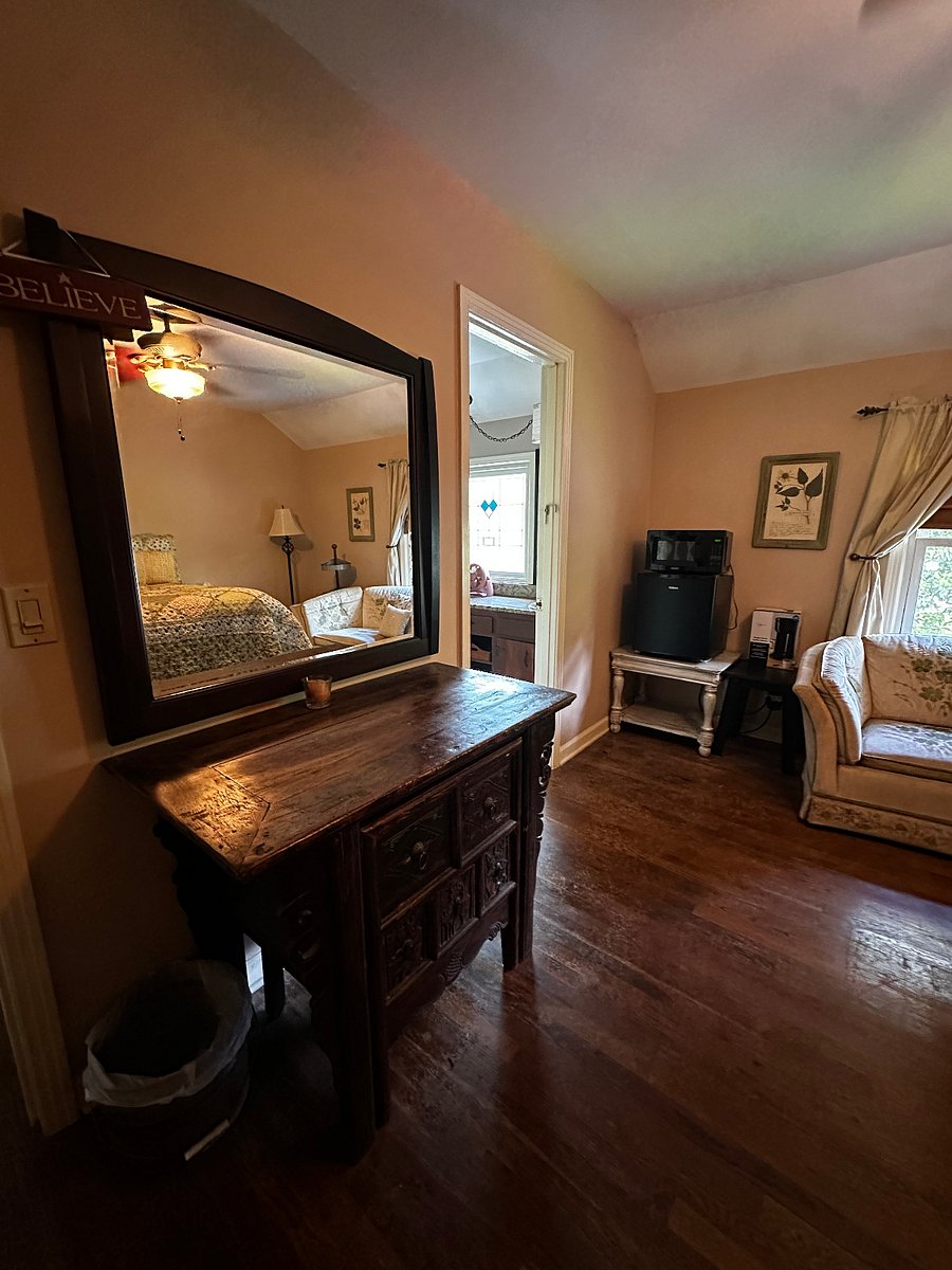 Huge antique mirror and functioning desk!