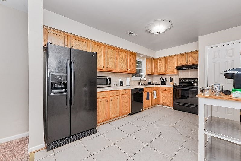 Furnished Finder property 588369_1 photo 7