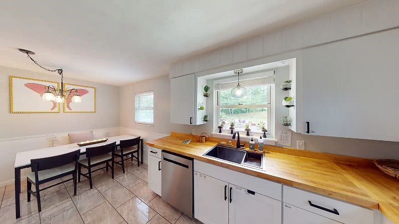 Furnished Finder property 588398_1 photo 22