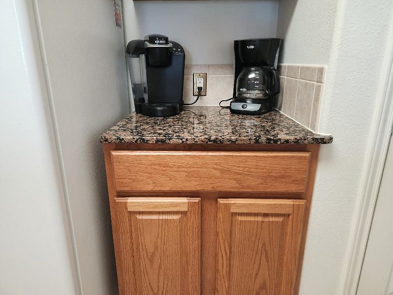 Furnished Finder property 588405_1 photo 13