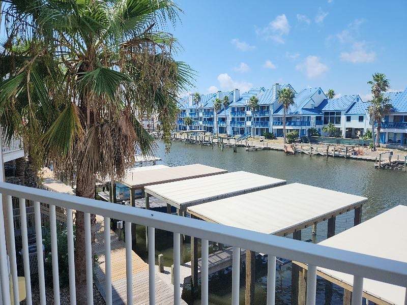 Furnished Finder property 588405_1 photo 18