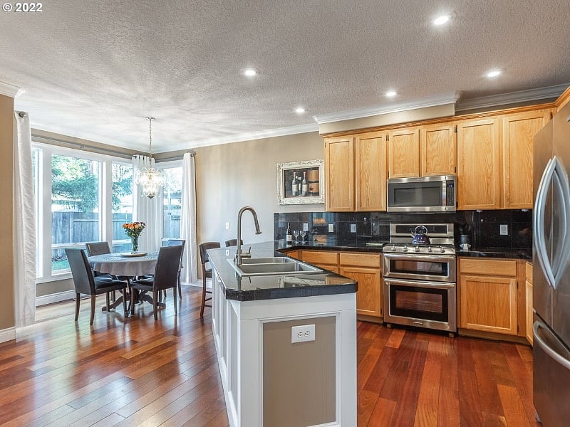 Furnished Finder property 588430_1 photo 5