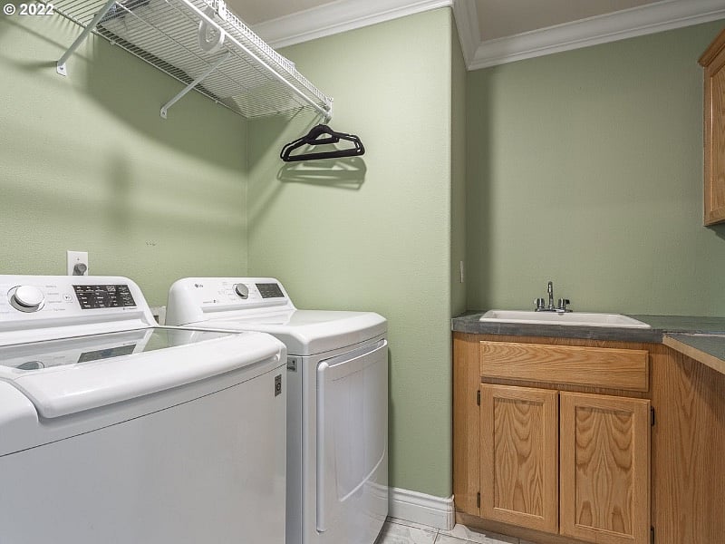Furnished Finder property 588430_1 photo 16