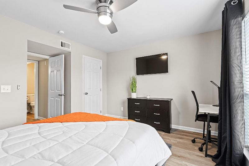 Furnished Finder property 588473_1 photo 11