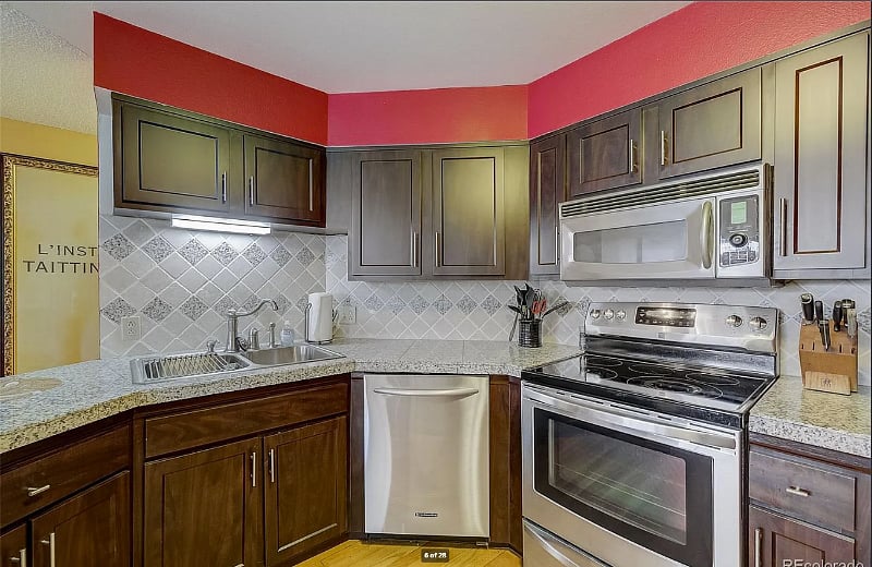 Furnished Finder property 588500_1 photo 4
