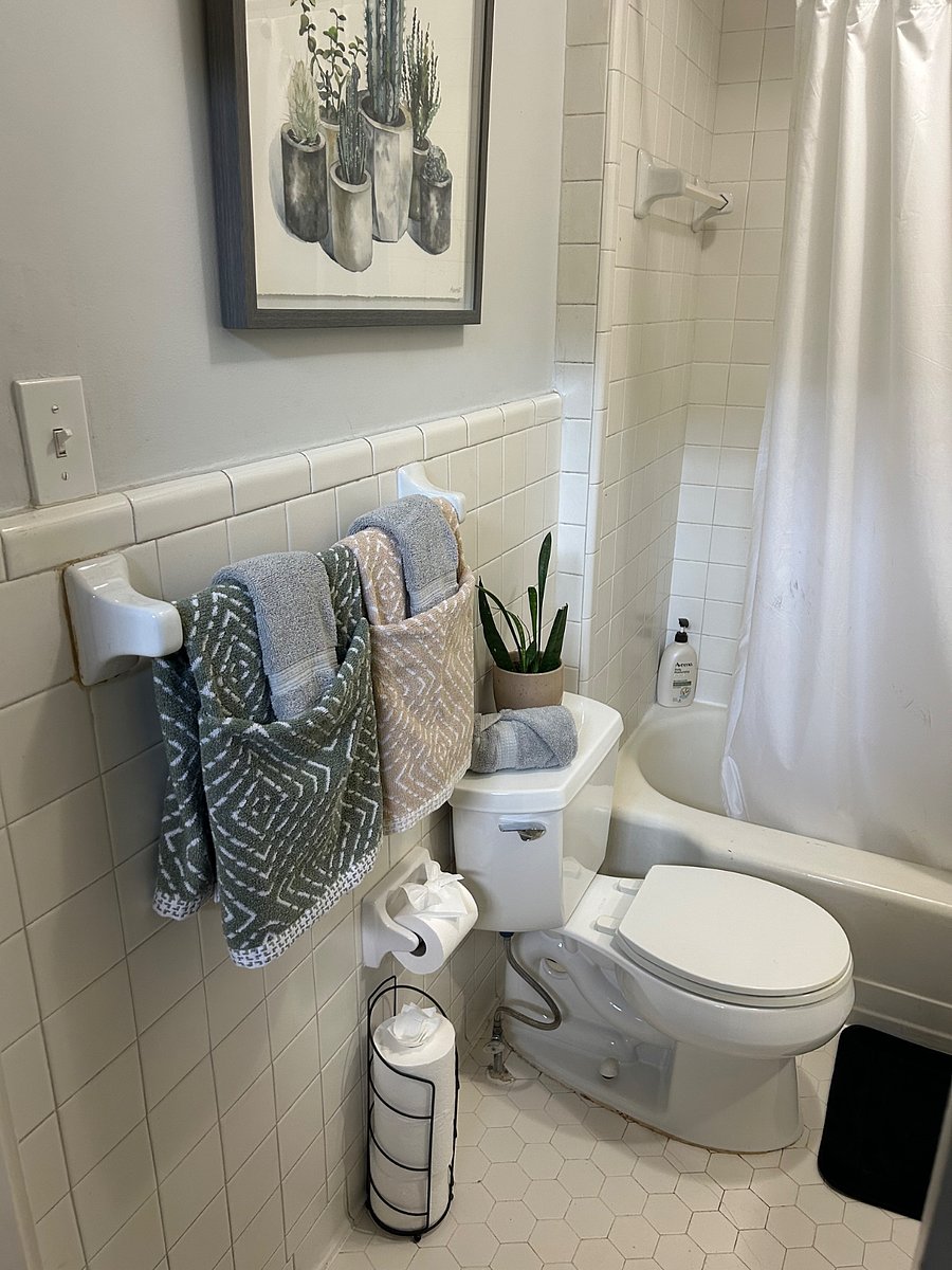 Furnished Finder property 588510_1 photo 14