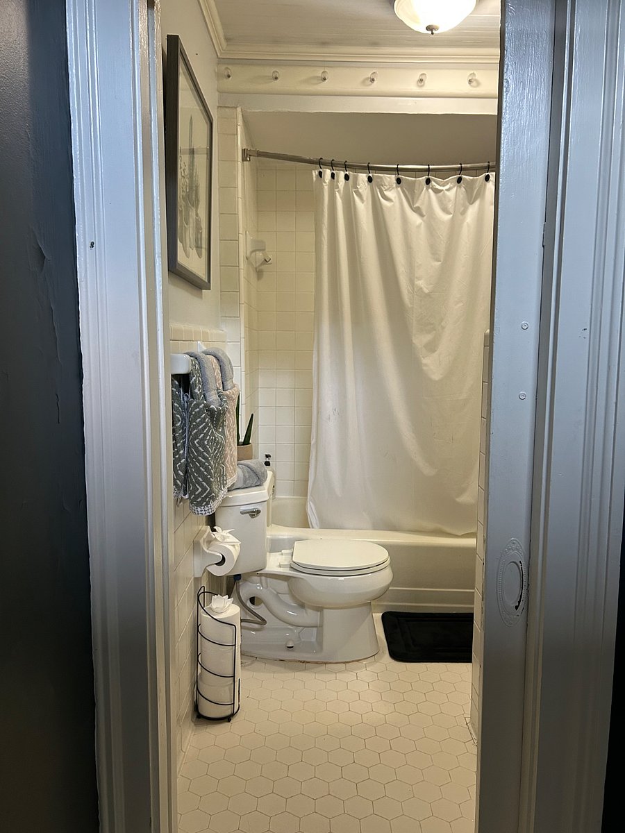 Furnished Finder property 588510_1 photo 13