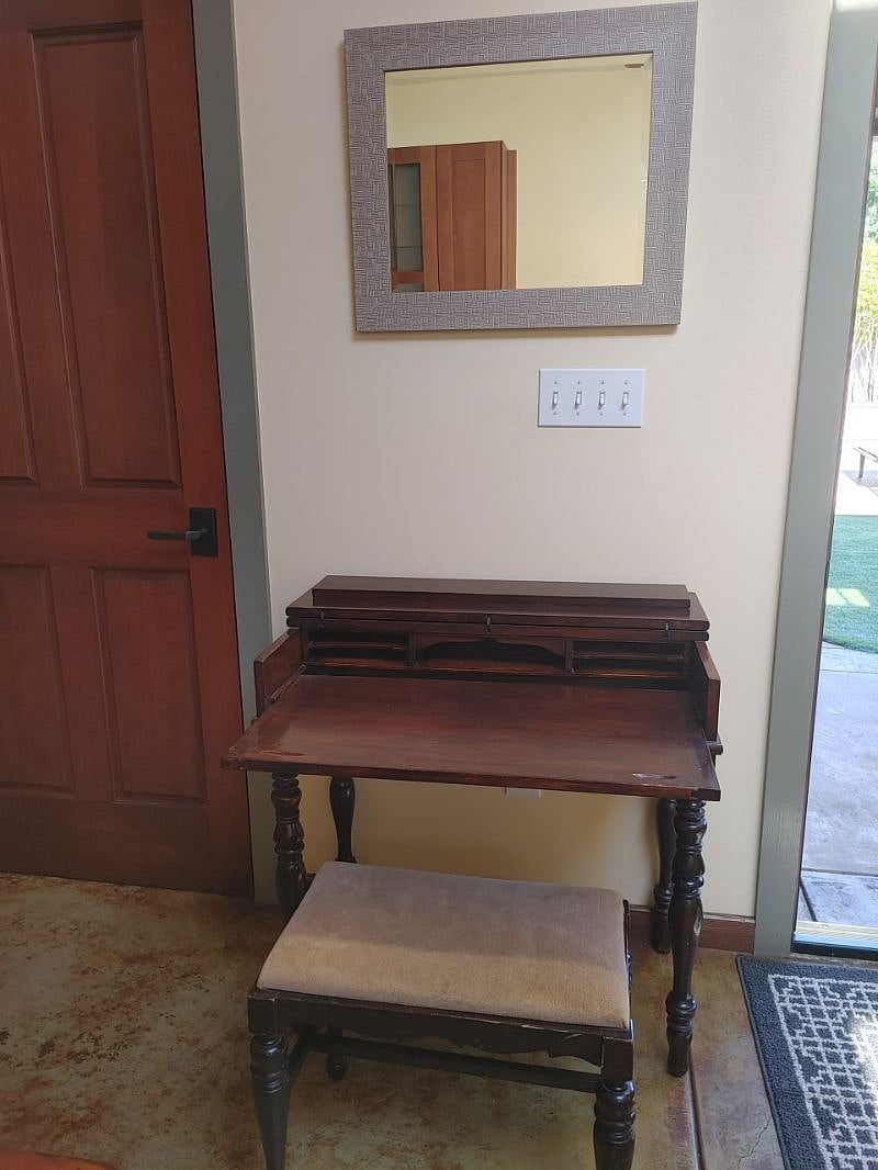 Furnished Finder property 588535_1 photo 8