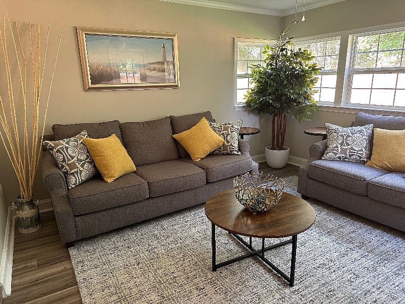 Furnished Finder property 588550_1 photo 13