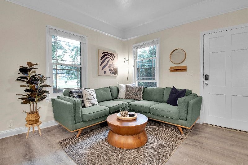 Furnished Finder property 588577_1 photo 6