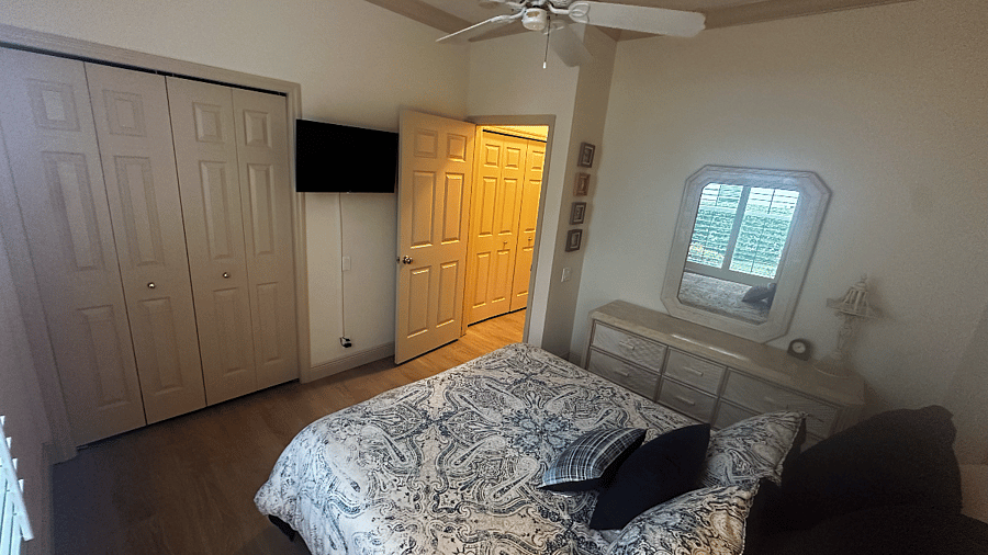 Furnished Finder property 588588_1 photo 9