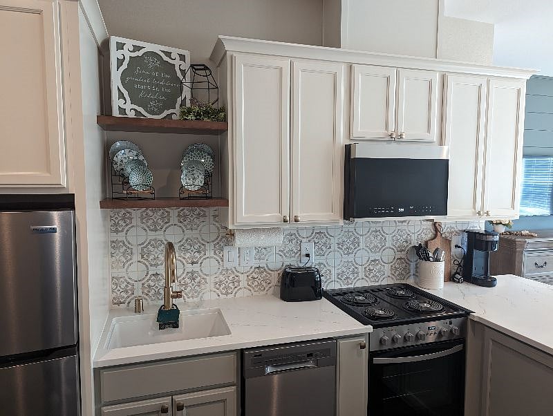 Furnished Finder property 588592_1 photo 5