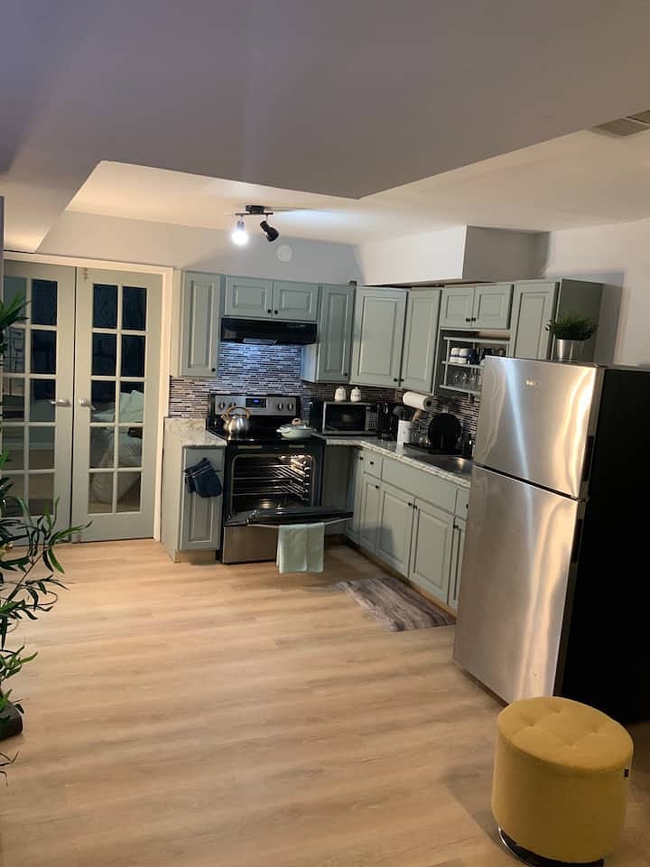 Furnished Finder property 588623_1 photo 3