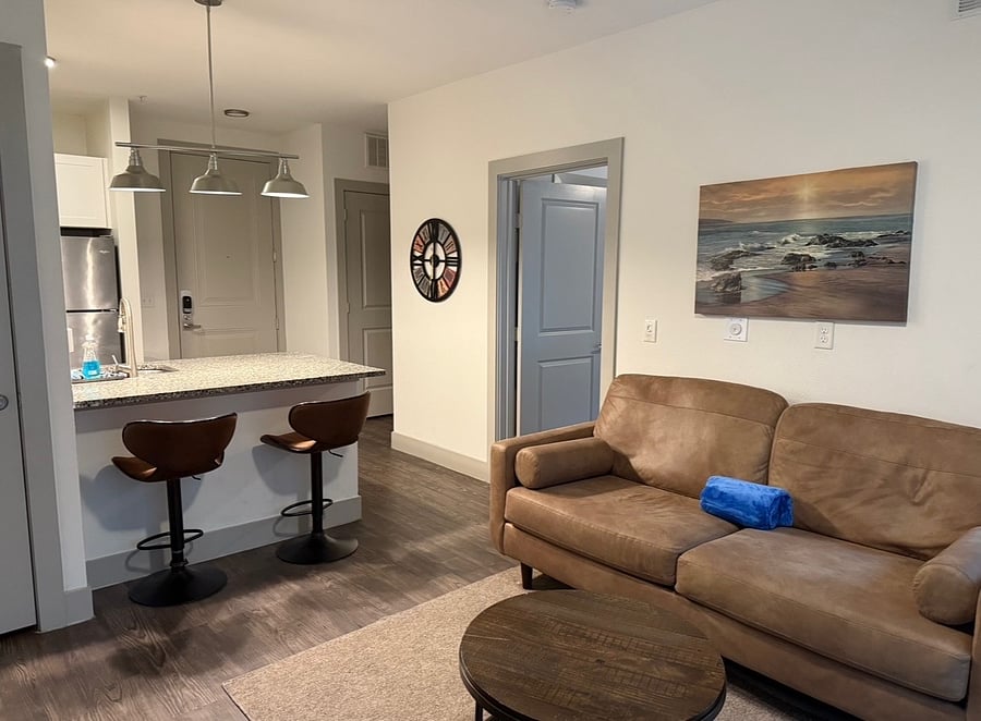 Furnished Finder property 588625_1 photo 4