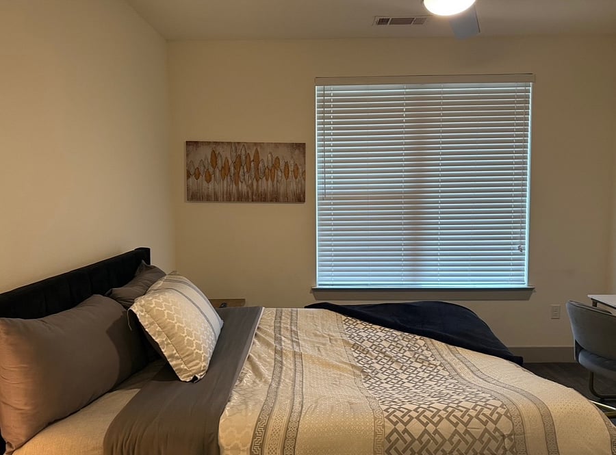 Furnished Finder property 588625_1 photo 10