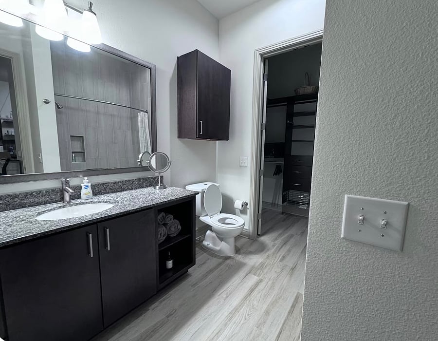 Furnished Finder property 588625_1 photo 5