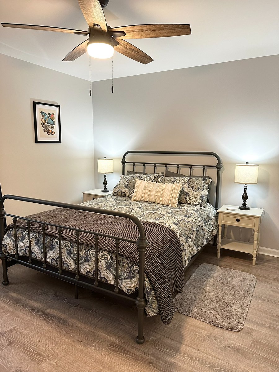 Furnished Finder property 588640_1 photo 17