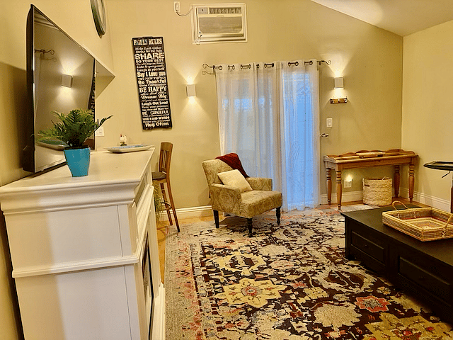 Furnished Finder property 588675_1 photo 4