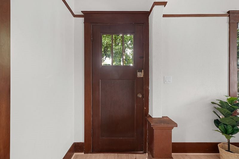Furnished Finder property 588680_1 photo 36