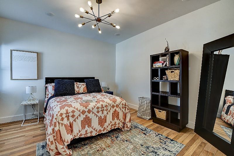 Furnished Finder property 588698_1 photo 16
