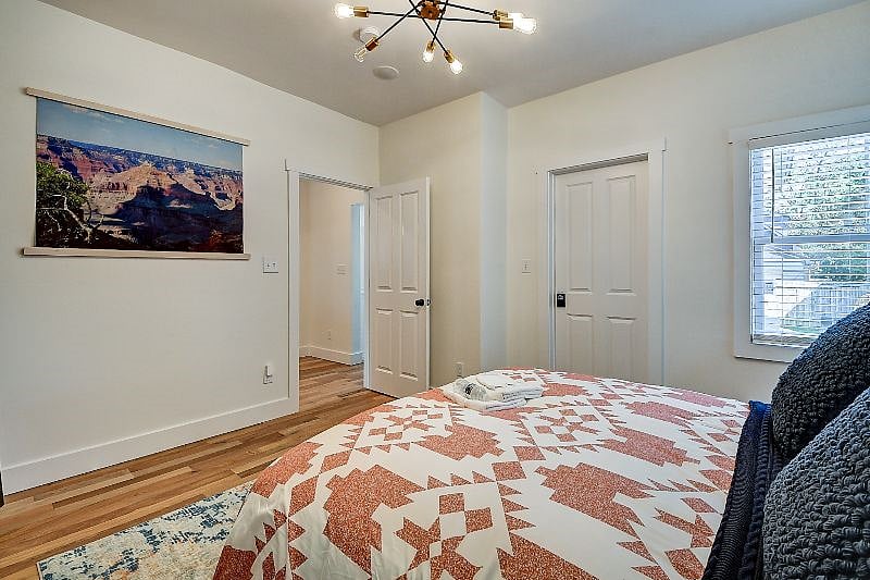 Furnished Finder property 588698_1 photo 17