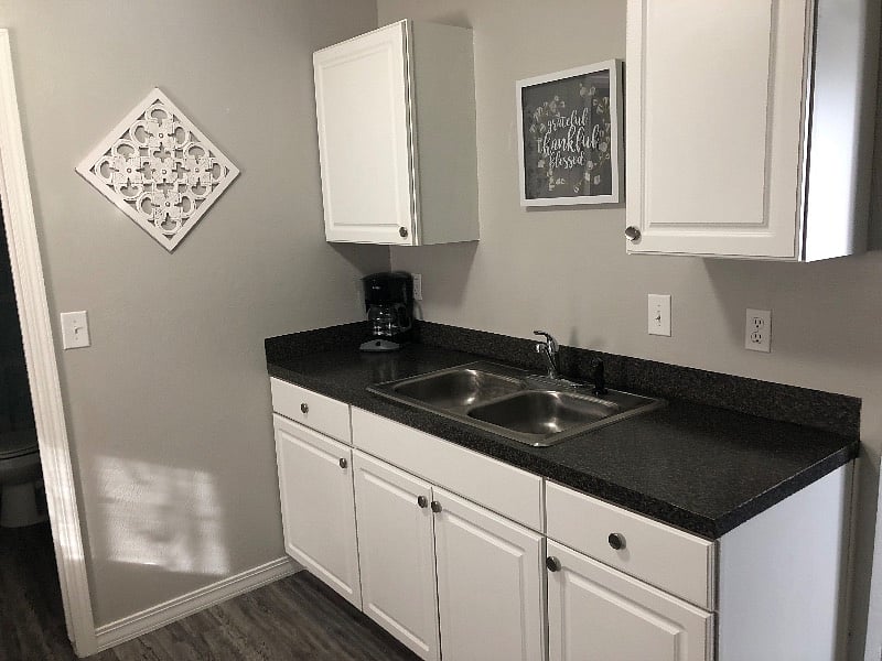Furnished Finder property 588787_1 photo 3