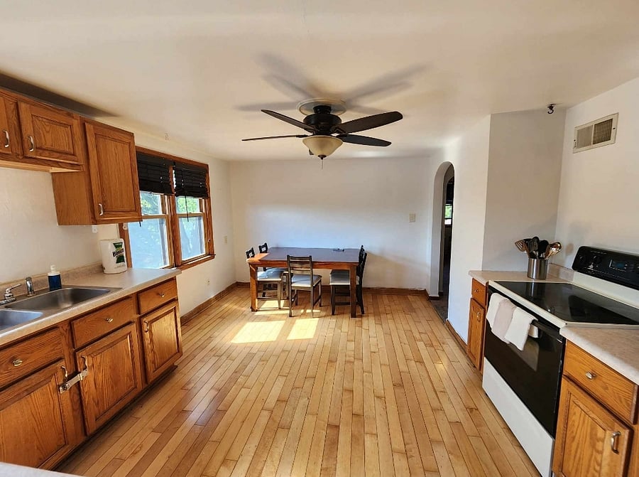 Furnished Finder property 588801_1 photo 4
