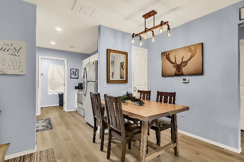 Furnished Finder property 588892_1 photo 7