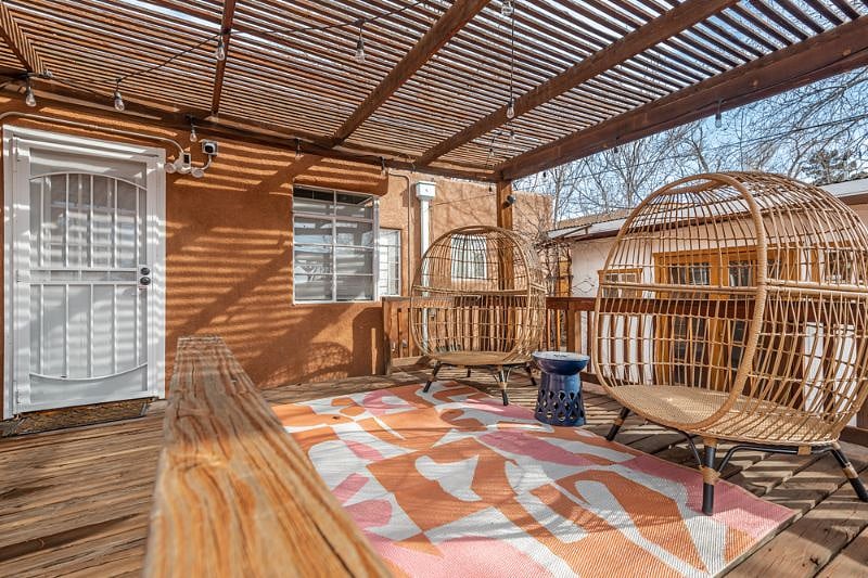 Furnished Finder property 588904_1 photo 17
