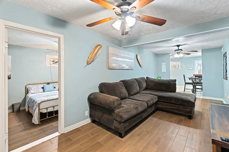 Furnished Finder property 588910_1 photo 7