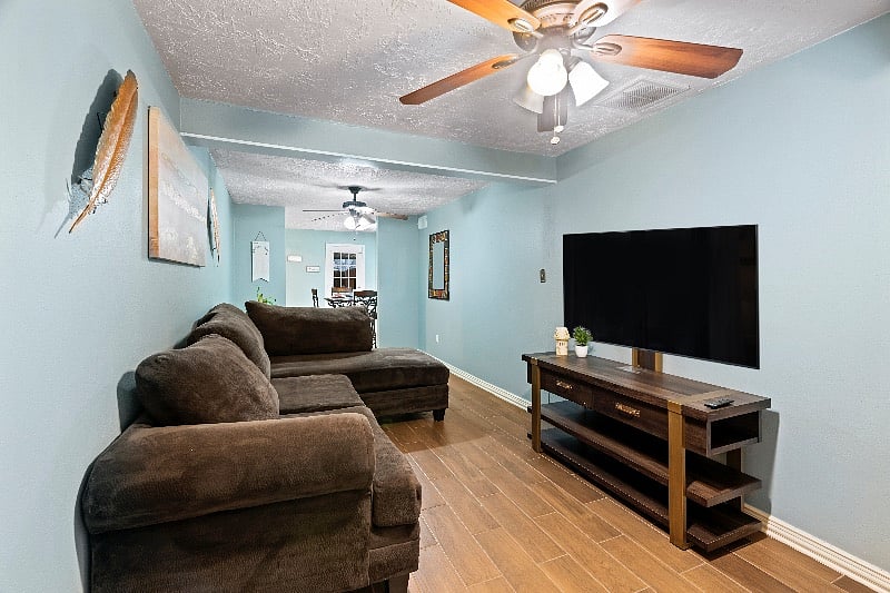 Furnished Finder property 588910_1 photo 13