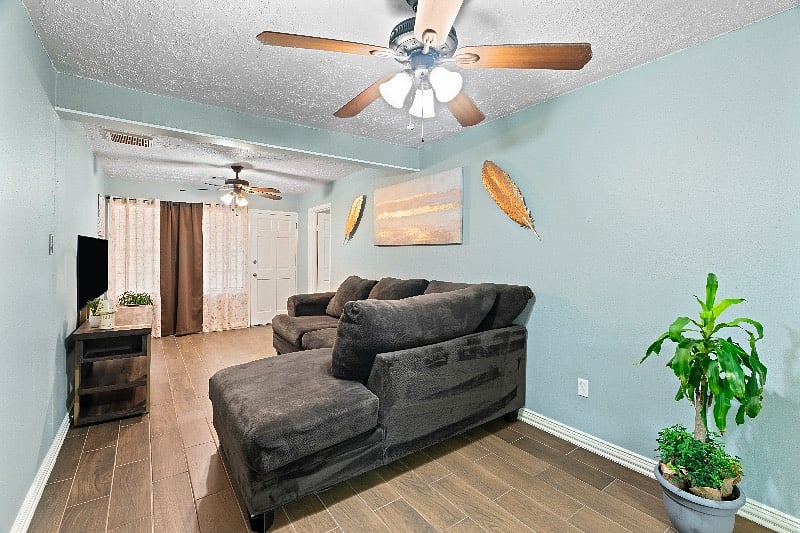 Furnished Finder property 588910_1 photo 14