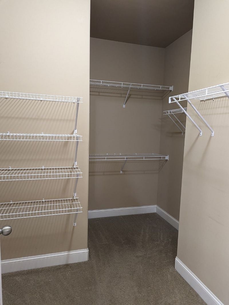Furnished Finder property 588921_1 photo 11