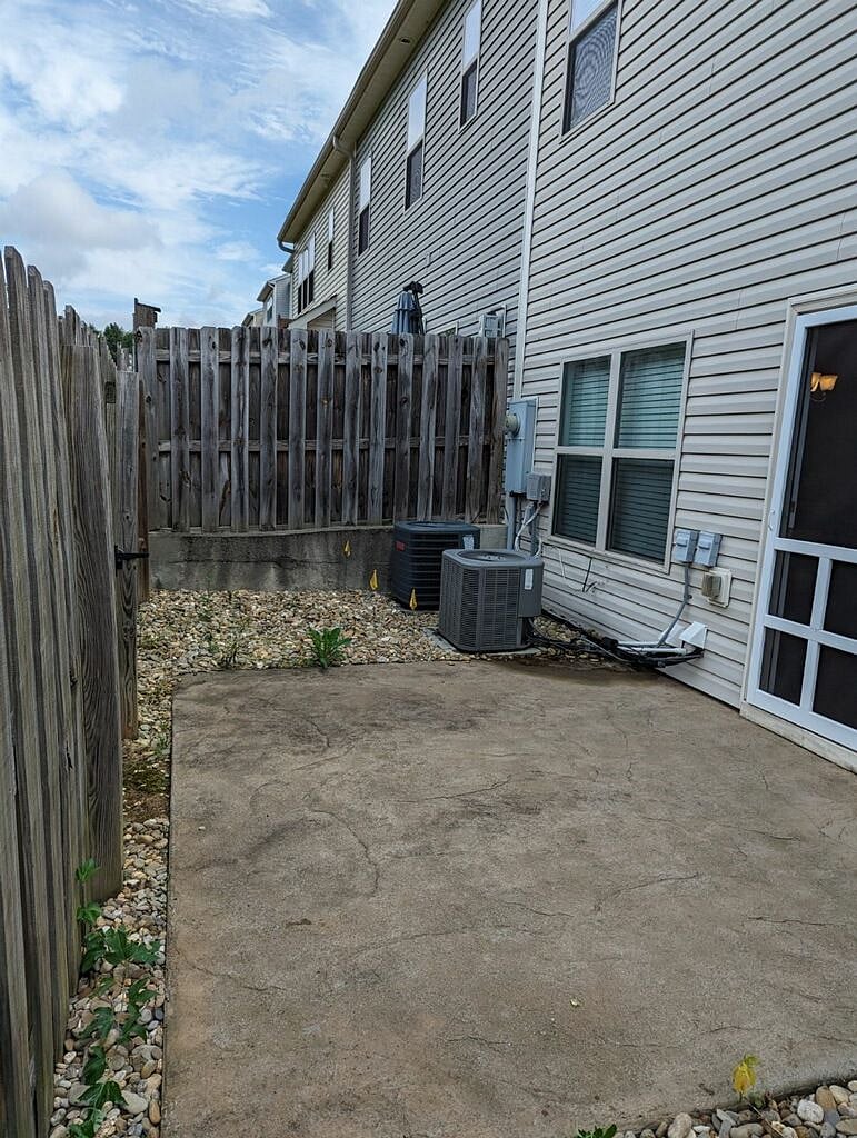 Furnished Finder property 588921_1 photo 25
