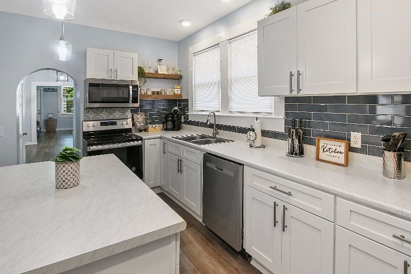 Furnished Finder property 588934_1 photo 13