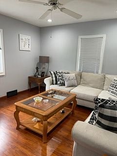 Furnished Finder property 588950_1 photo 9