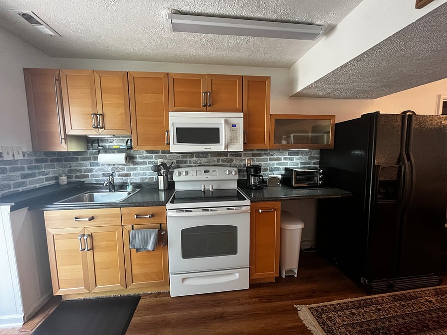 Furnished Finder property 588991_1 photo 3