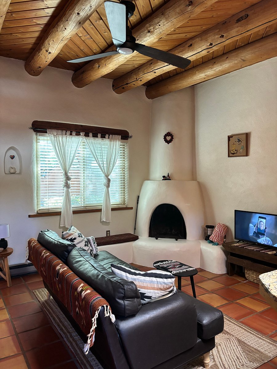 Furnished Finder property 588995_1 photo 3