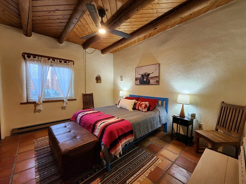 Furnished Finder property 588995_1 photo 10