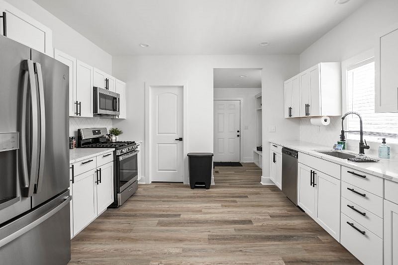 Fall in love with our clean, luxurious kitchen a haven equipped with essential utensils and appliances designed for your convenience.