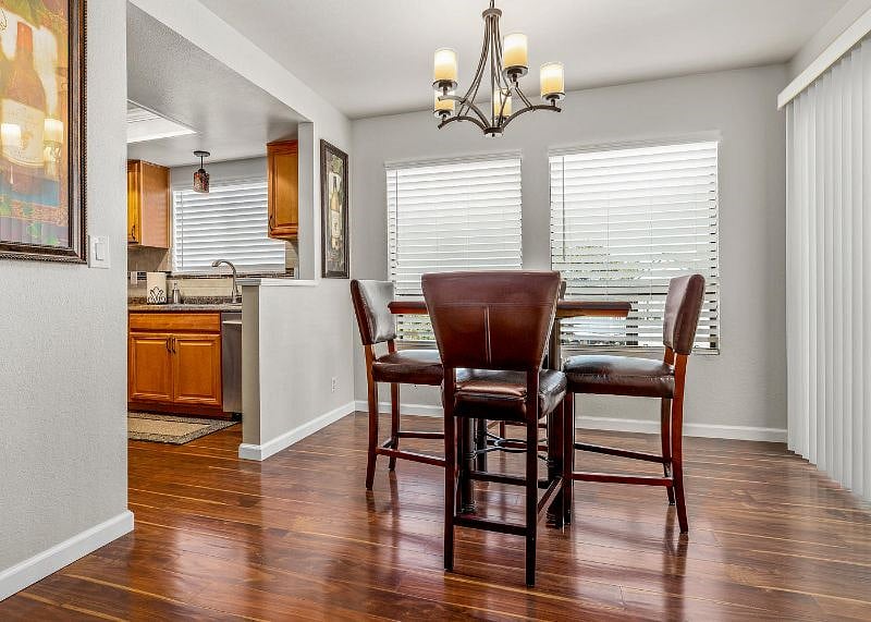 Furnished Finder property 589102_1 photo 7