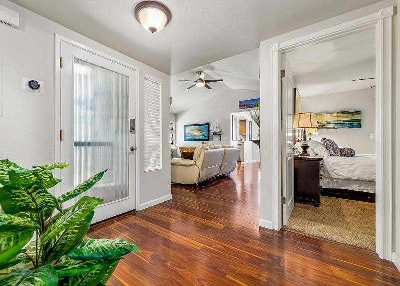 Furnished Finder property 589102_1 photo 16